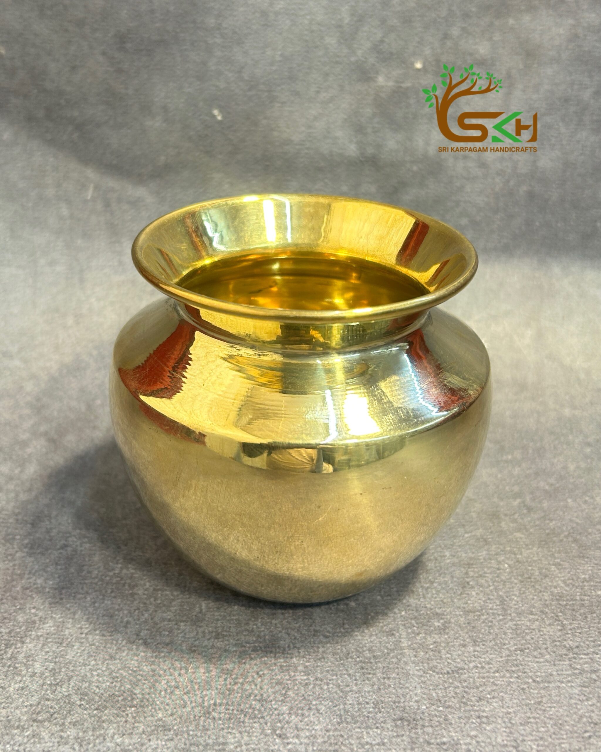 Brass Fine Quality Sombu / Lotta for Pooja / Water Serving - 500 ml Capacity