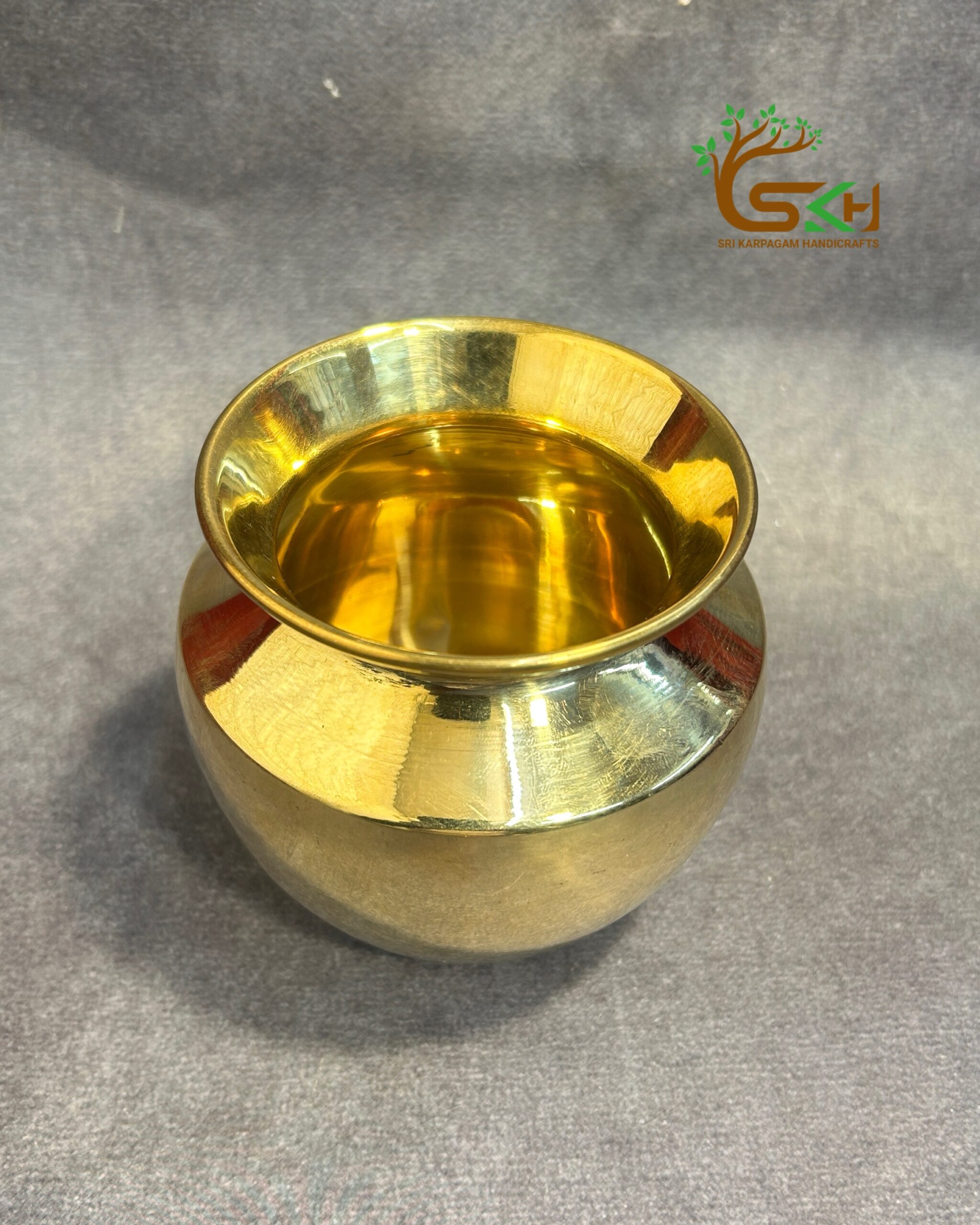 Brass Fine Quality Sombu / Lotta for Pooja / Water Serving - 500 ml Capacity - Image 4