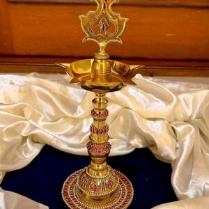 Grand wedding kuthu vizhakku